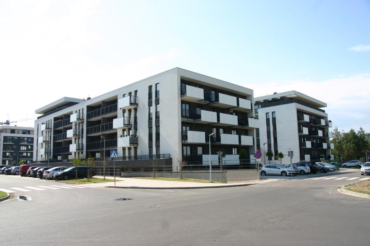 Apartament zielony Konin  Buitenkant foto