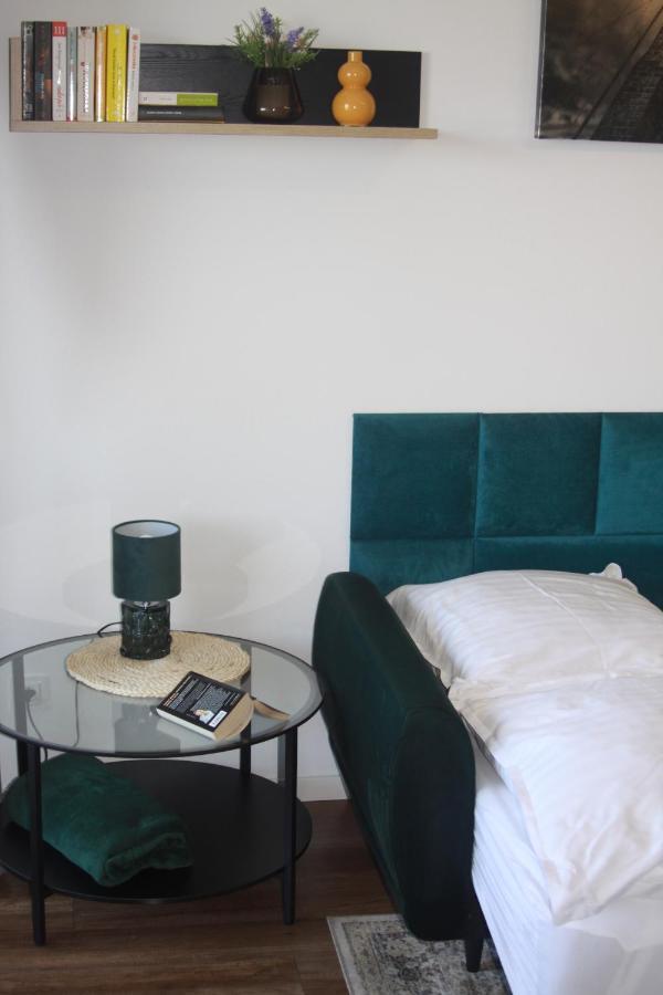 Apartament zielony Konin  Buitenkant foto